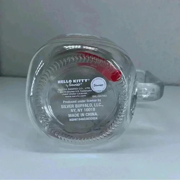 Hello Kitty Glass Gingerbread Tumbler With Straw - Picture 4 of 4